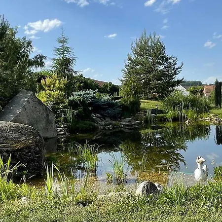 Na Návsi 19 U Hluboké Apartmán