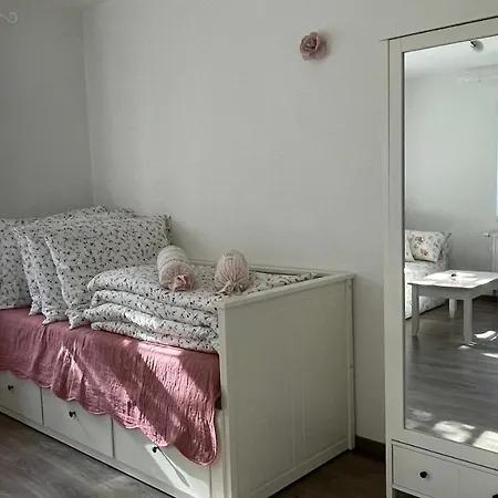 Na Návsi 19 U Hluboké *