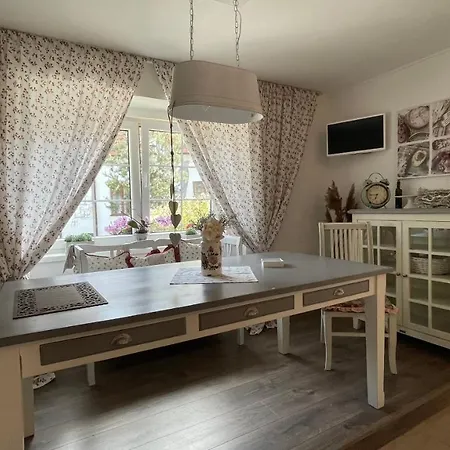 Na Návsi 19 U Hluboké